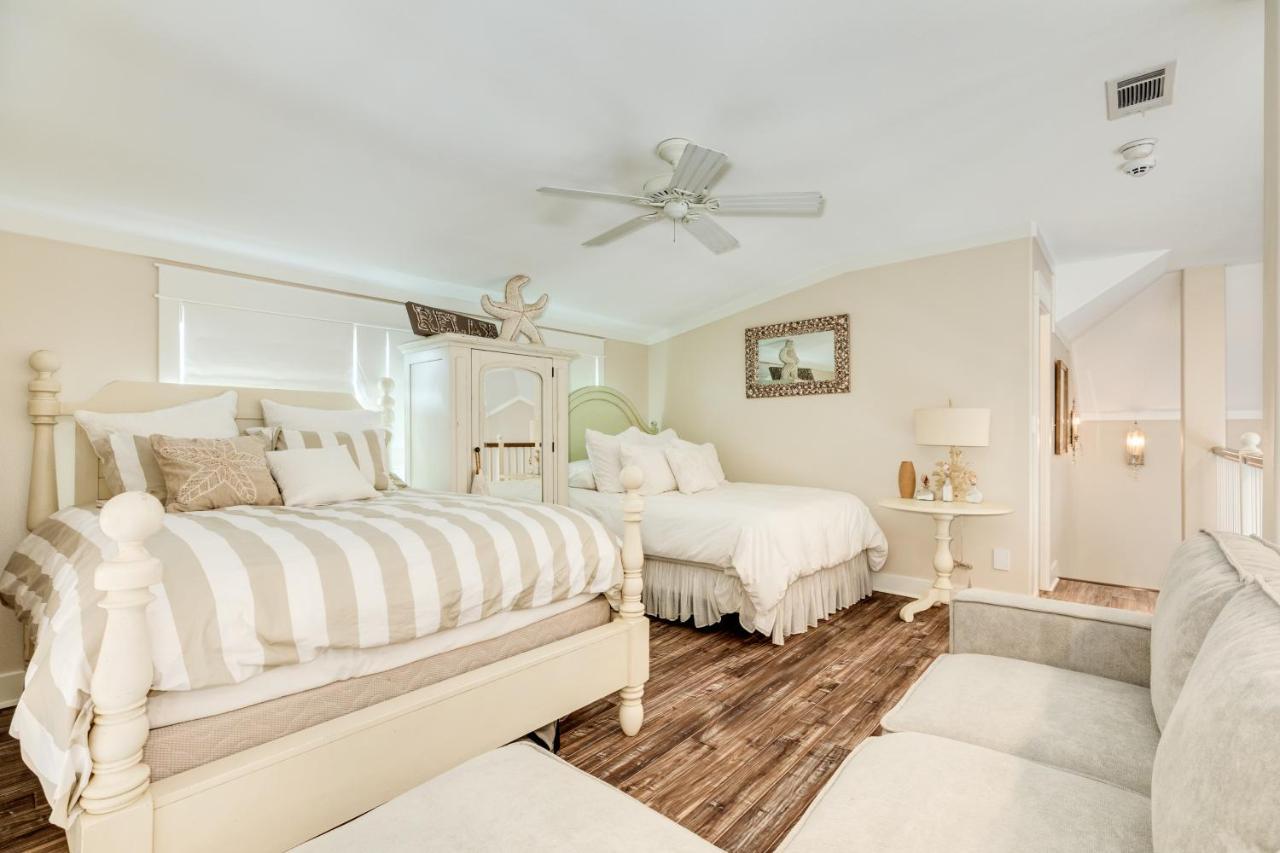 Villa Seaside Luxe à Crystal Beach Extérieur photo